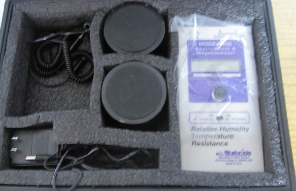 MEODEL 800/�����s�ԈD